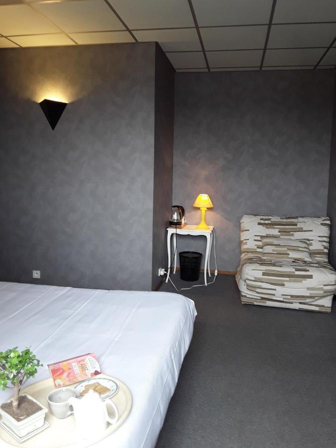 Logis Restaurant Gilles Moreau Hotel