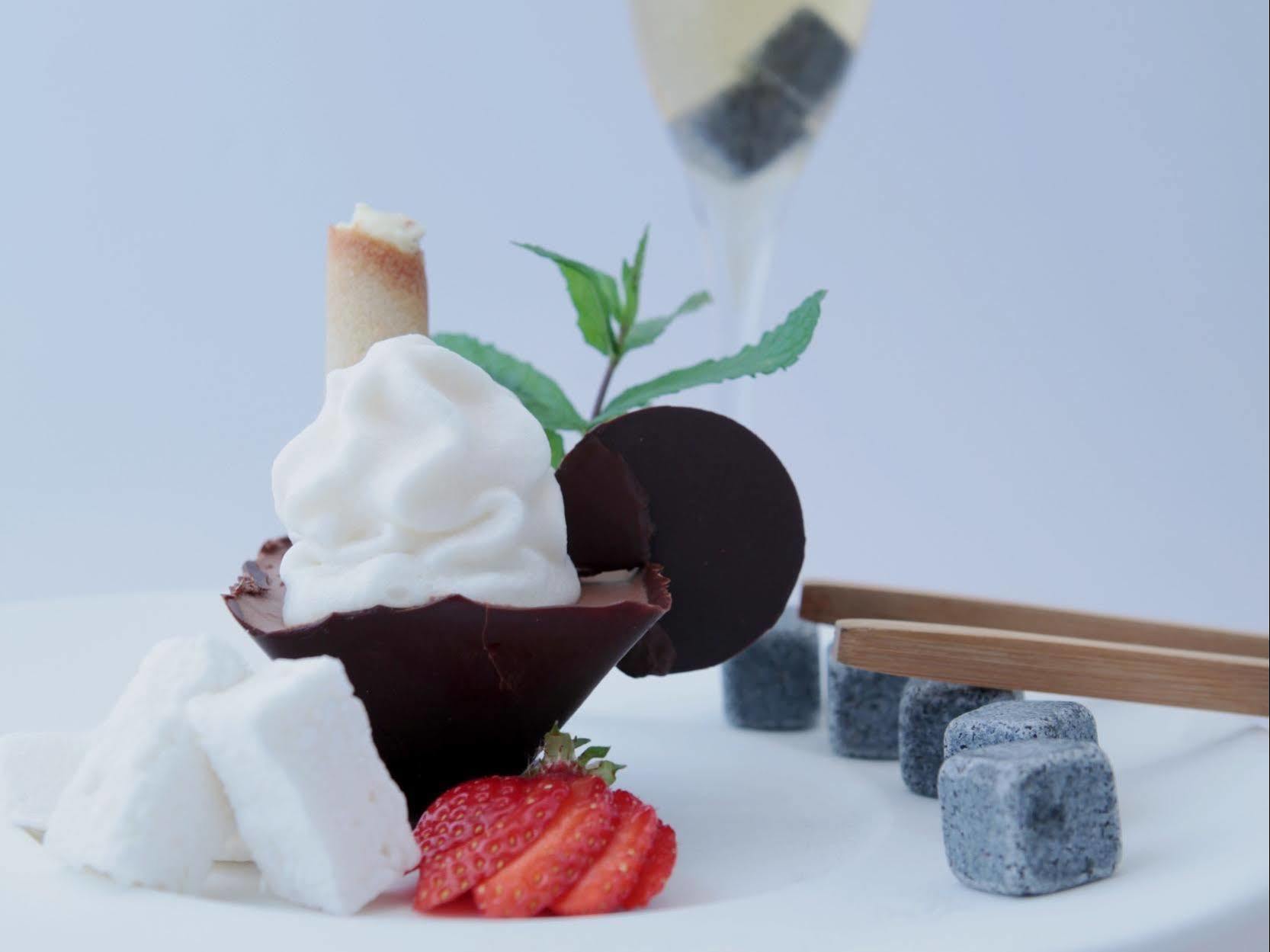 Logis Restaurant Gilles Moreau Hotel